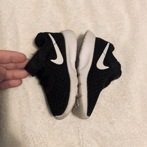 Nike toddler shoes